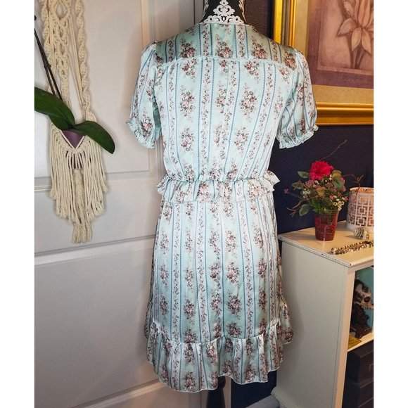Axes Femme Floral Pastel Blue-Green Dress Lace-Up Chest & Flowing Ruffle Skirt - Picture 3 of 6